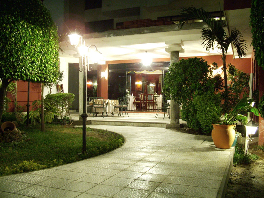 Royal Lodge Santa Cruz de La Sierra Exterior foto